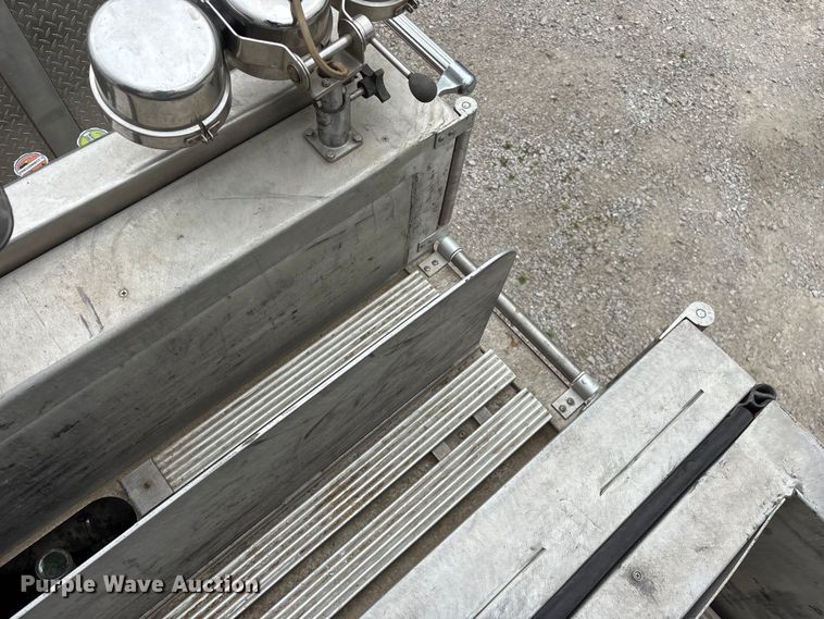 image for item FG0315 1996 E-One pumper fire truck