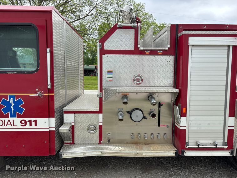 image for item FG0315 1996 E-One pumper fire truck