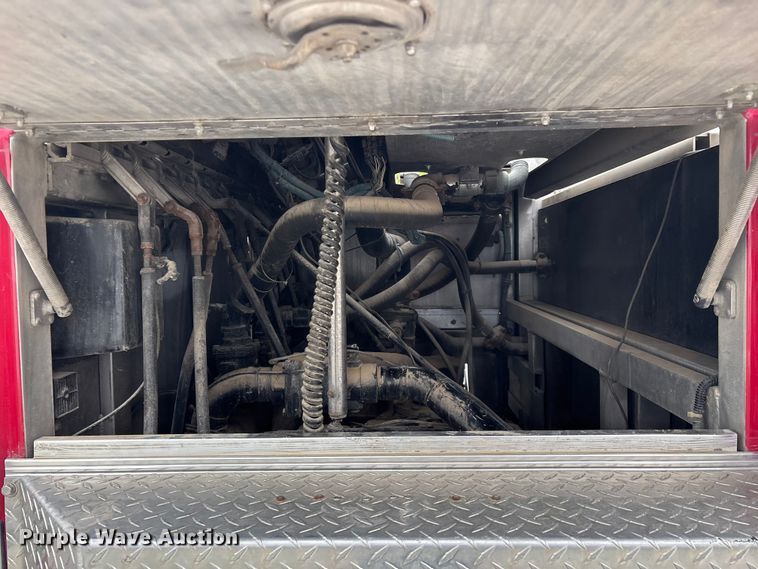 image for item FG0315 1996 E-One pumper fire truck