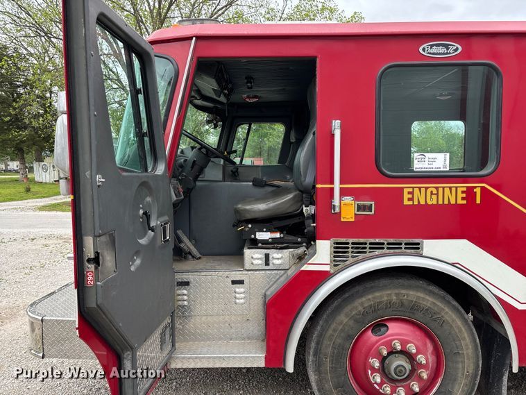 image for item FG0315 1996 E-One pumper fire truck