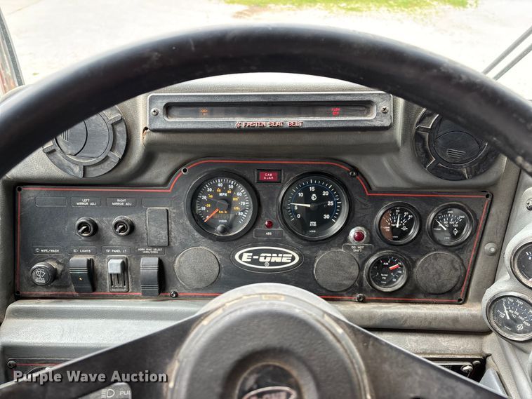 image for item FG0315 1996 E-One pumper fire truck