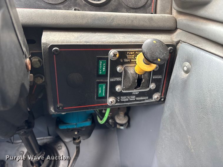 image for item FG0315 1996 E-One pumper fire truck