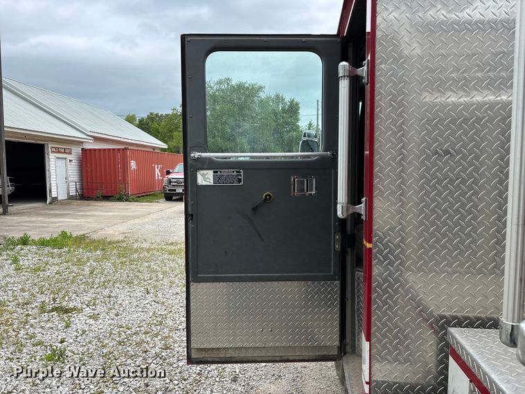 image for item FG0315 1996 E-One pumper fire truck