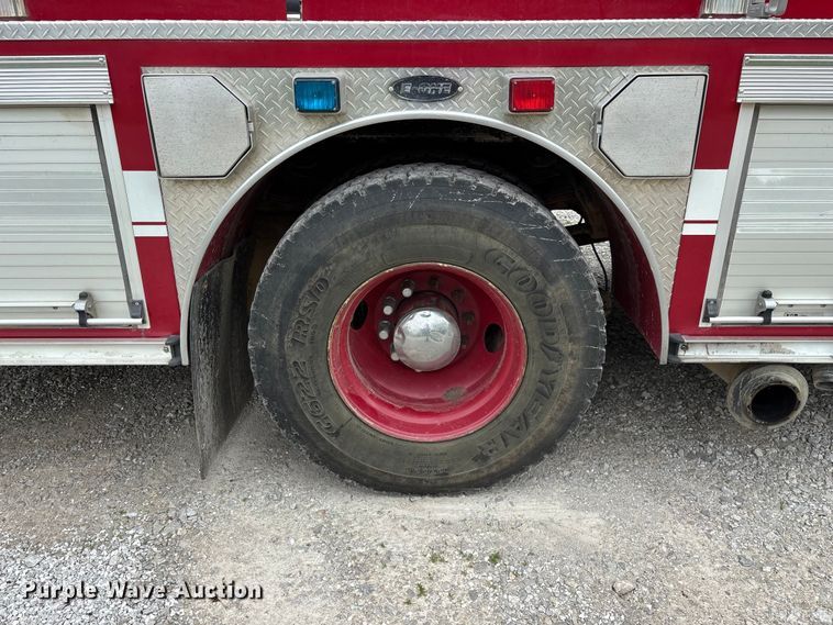 image for item FG0315 1996 E-One pumper fire truck