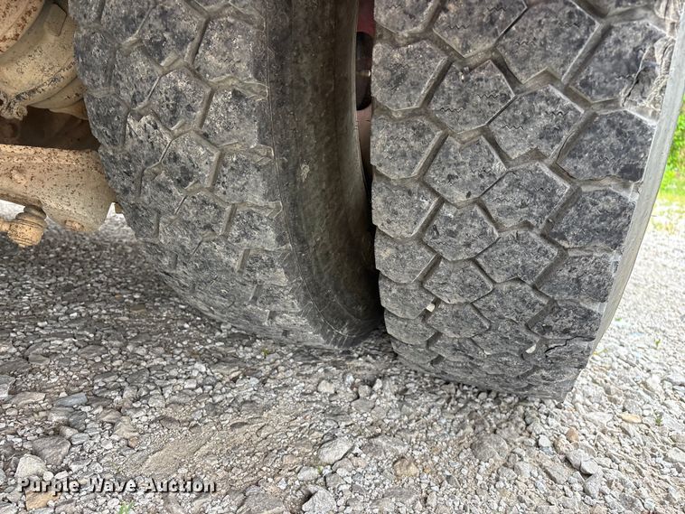 image for item FG0315 1996 E-One pumper fire truck