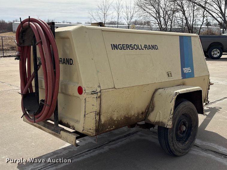 image for item FG2778 1989 Ingersoll Rand 185 air compressor