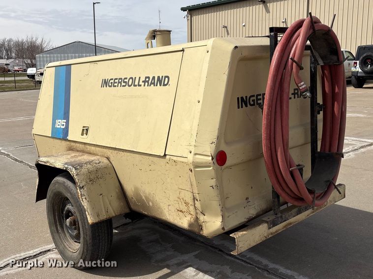 image for item FG2778 1989 Ingersoll Rand 185 air compressor