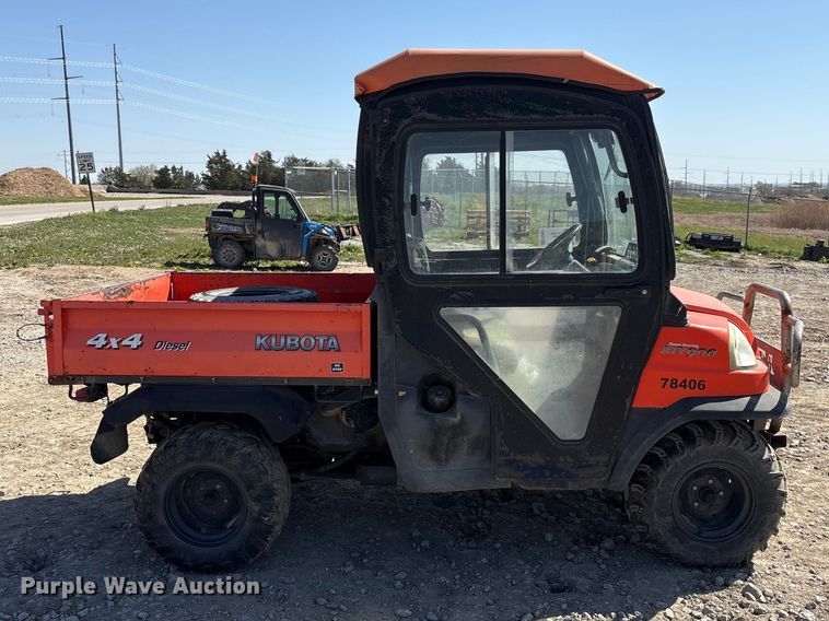 image for item FG2901 2004 Kubota RTV900 utility vehicle