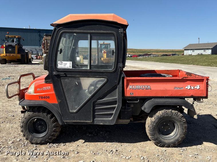 image for item FG2901 2004 Kubota RTV900 utility vehicle