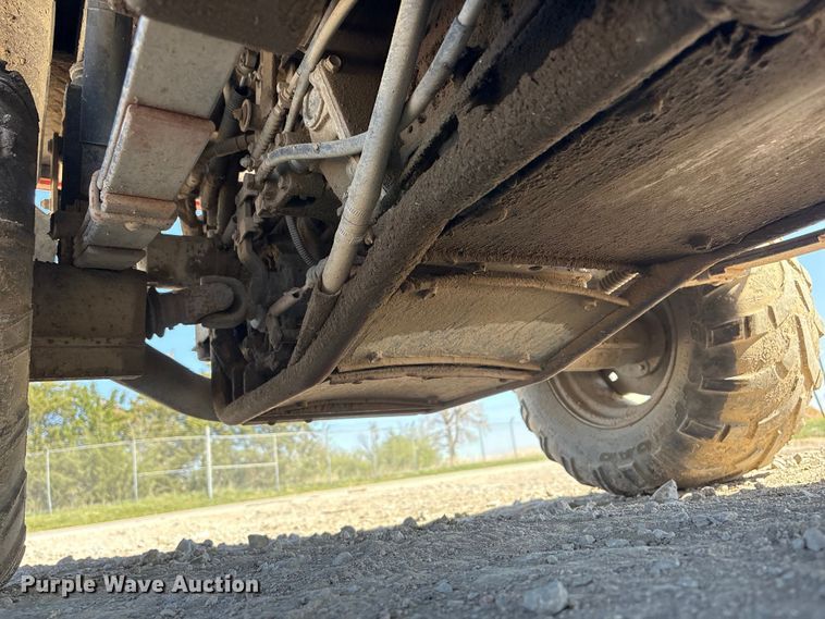 image for item FG2901 2004 Kubota RTV900 utility vehicle