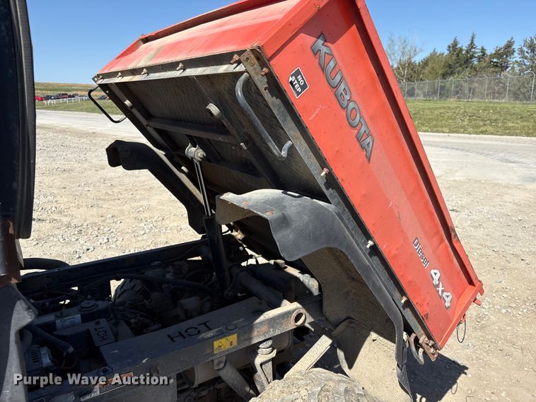 image for item FG2901 2004 Kubota RTV900 utility vehicle