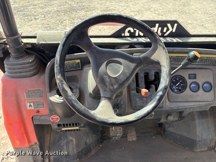 image for item FG2901 2004 Kubota RTV900 utility vehicle