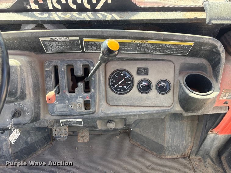 image for item FG2901 2004 Kubota RTV900 utility vehicle