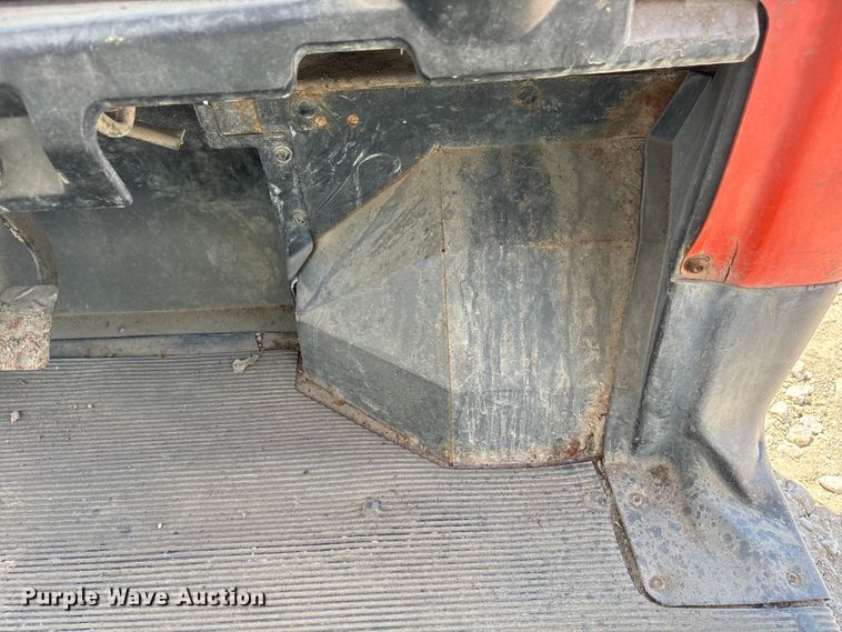 image for item FG2901 2004 Kubota RTV900 utility vehicle