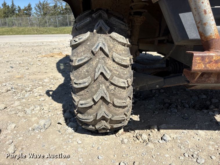 image for item FG2901 2004 Kubota RTV900 utility vehicle