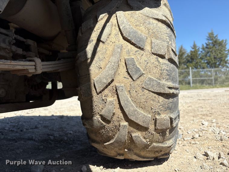 image for item FG2901 2004 Kubota RTV900 utility vehicle