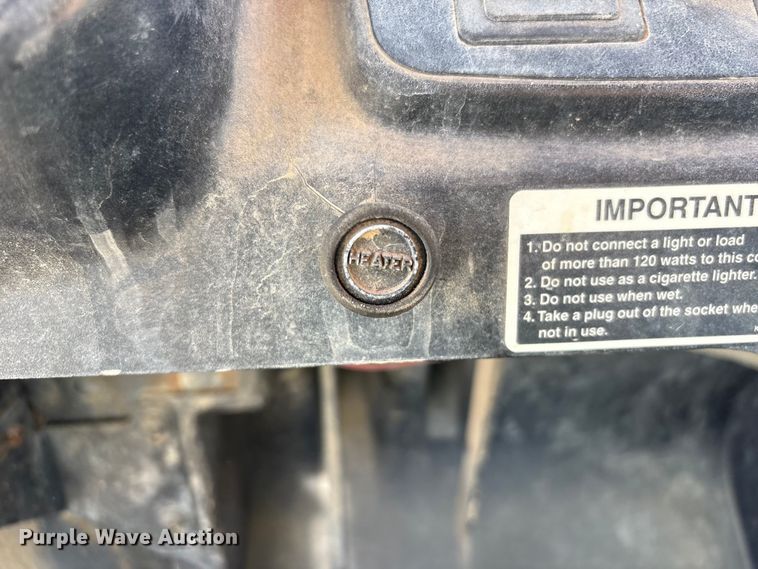 image for item FG2901 2004 Kubota RTV900 utility vehicle