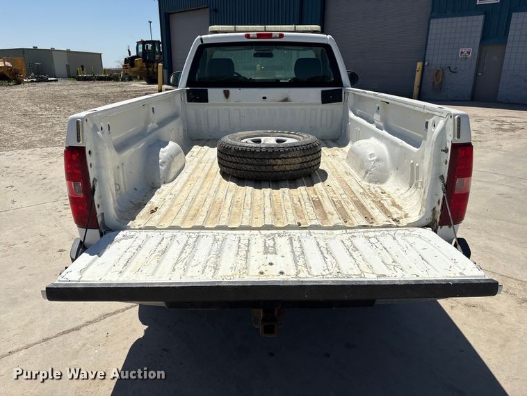 image for item FG2903 2010 Chevrolet Silverado 2500HD pickup truck