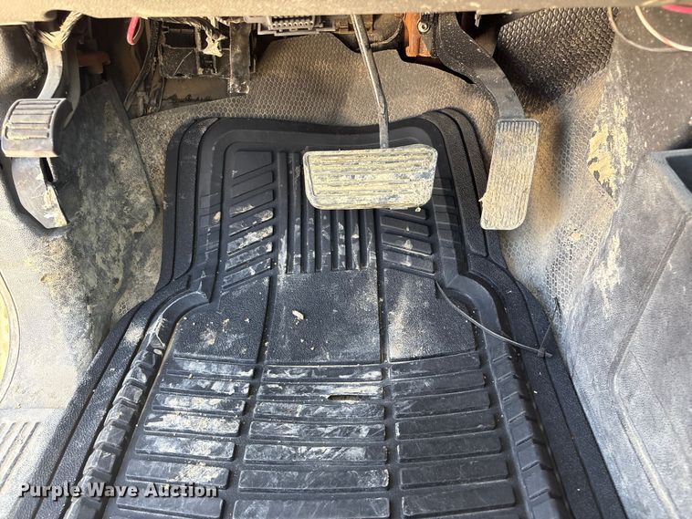 image for item FG2903 2010 Chevrolet Silverado 2500HD pickup truck