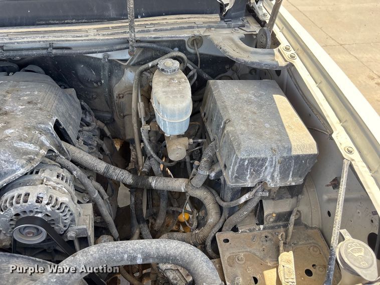 image for item FG2903 2010 Chevrolet Silverado 2500HD pickup truck