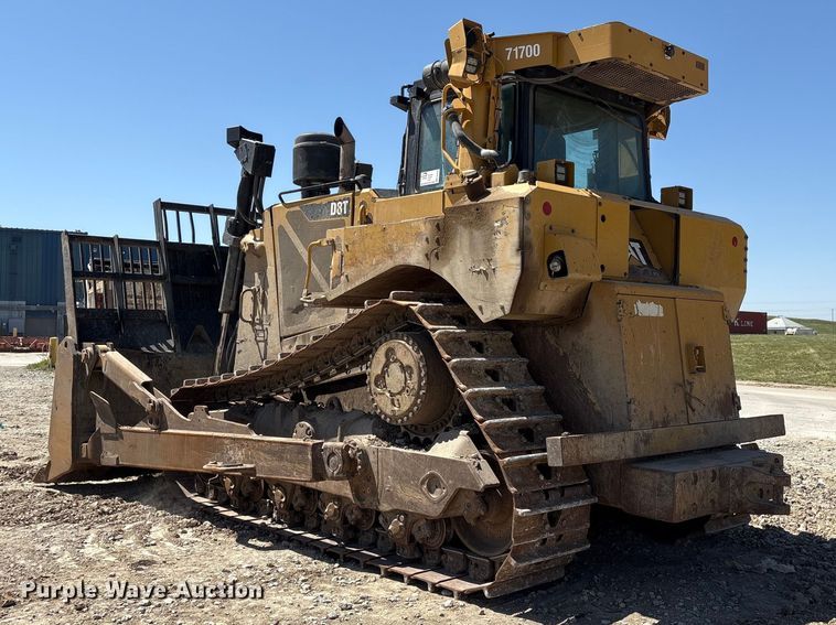 image for item FG2904 2015 Caterpillar D8T dozer