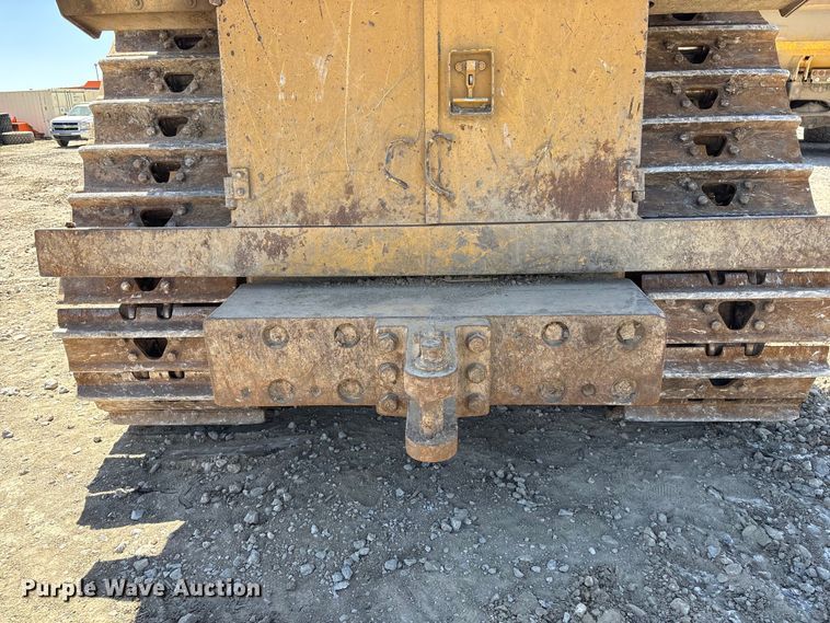 image for item FG2904 2015 Caterpillar D8T dozer