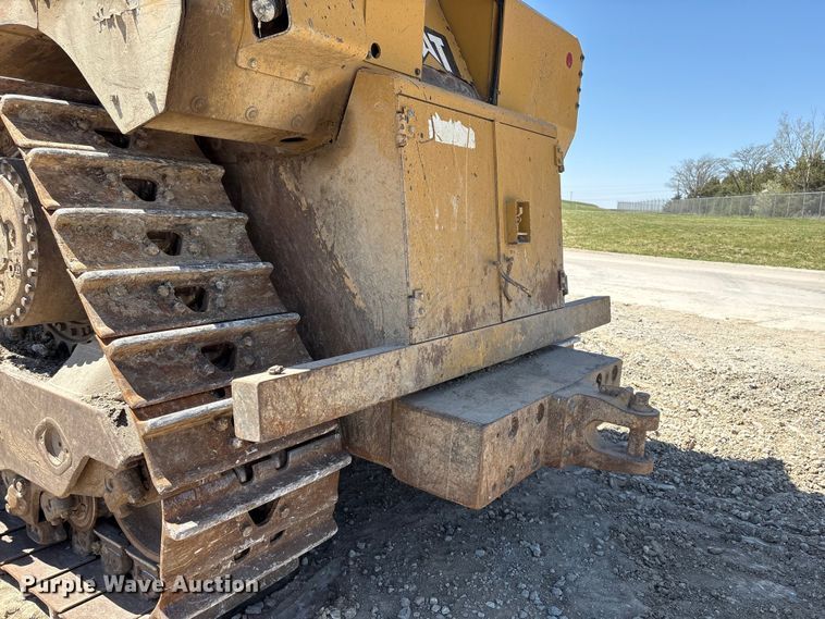image for item FG2904 2015 Caterpillar D8T dozer