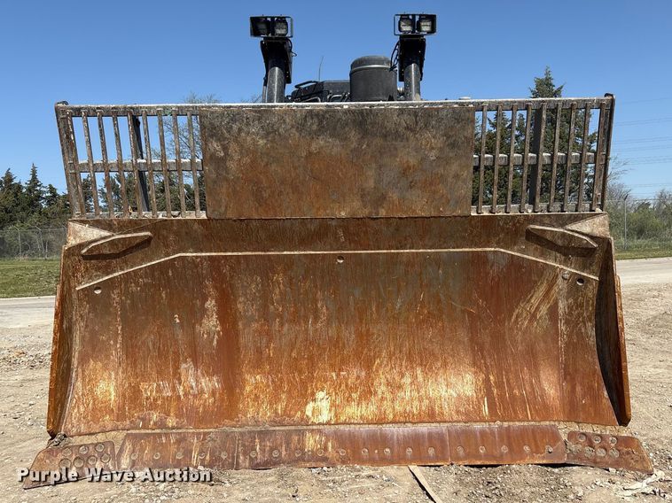 image for item FG2905 2021 Caterpillar D8T dozer