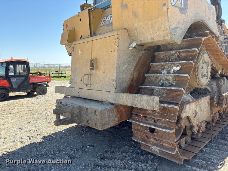 image for item FG2905 2021 Caterpillar D8T dozer