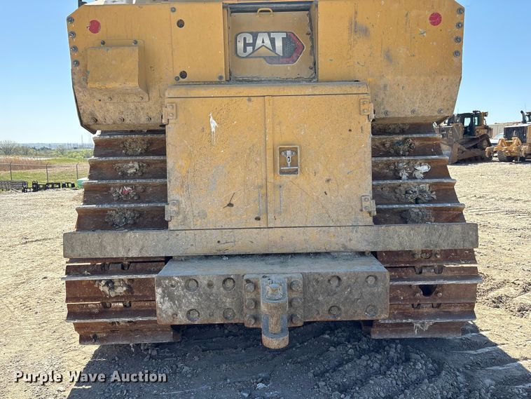 image for item FG2905 2021 Caterpillar D8T dozer