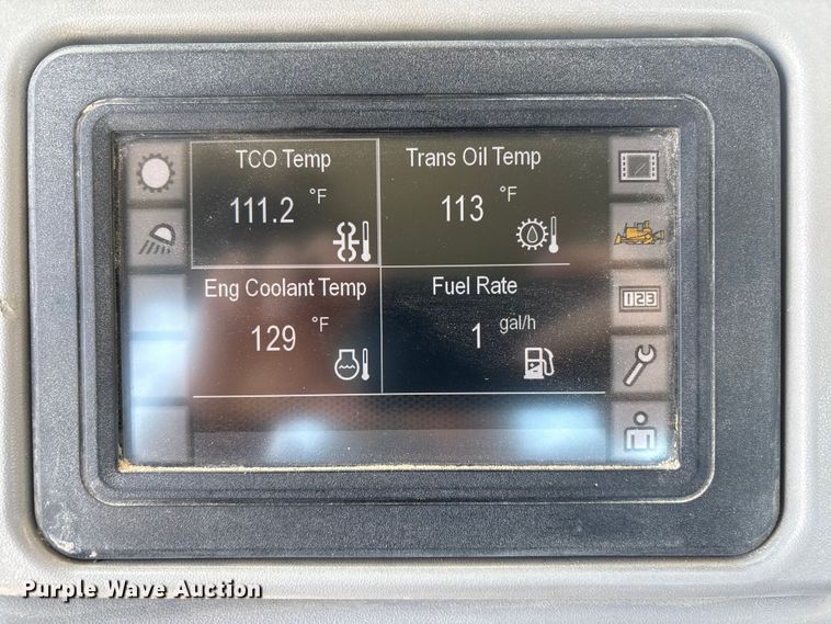 image for item FG2905 2021 Caterpillar D8T dozer