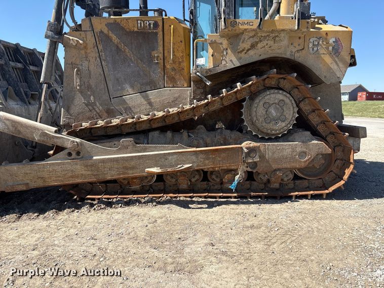 image for item FG2905 2021 Caterpillar D8T dozer