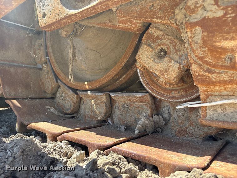 image for item FG2905 2021 Caterpillar D8T dozer