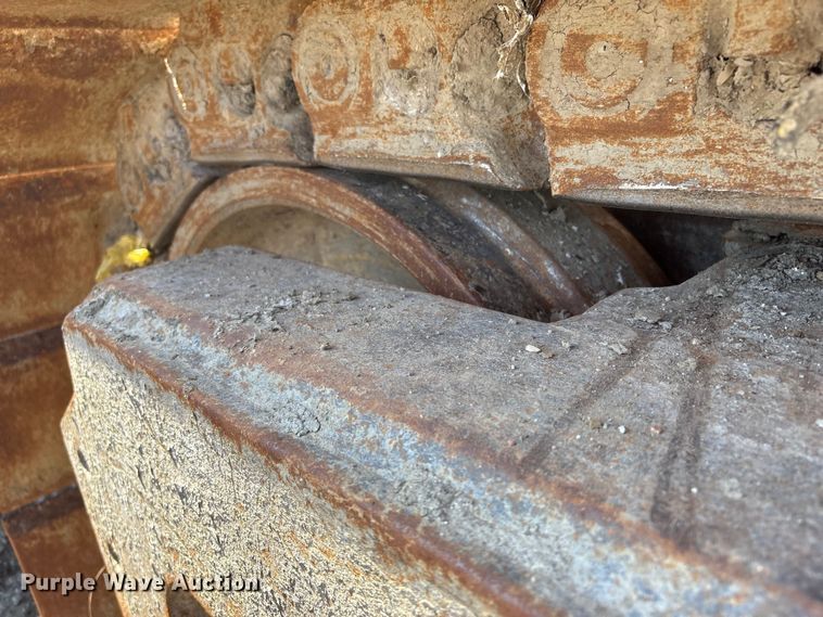 image for item FG2905 2021 Caterpillar D8T dozer