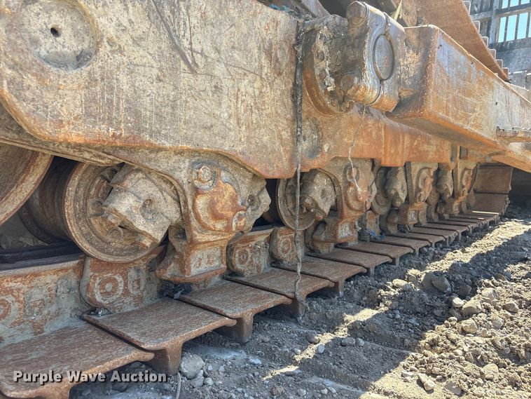 image for item FG2905 2021 Caterpillar D8T dozer