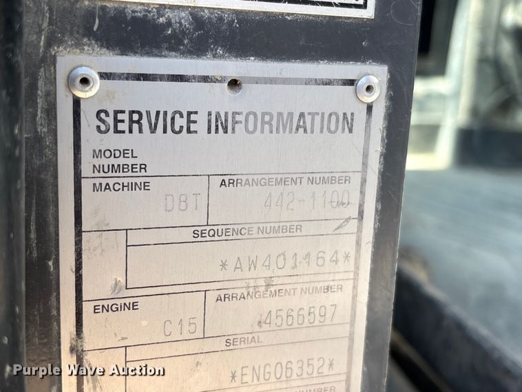 image for item FG2905 2021 Caterpillar D8T dozer