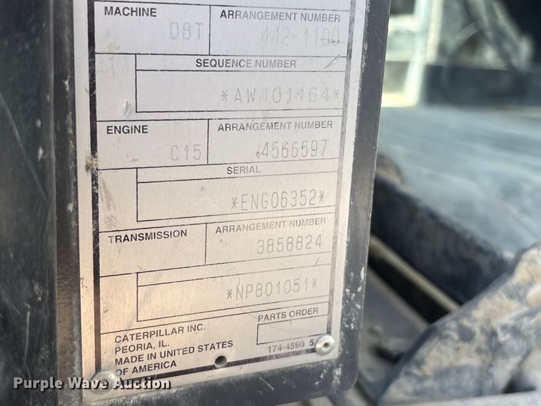 image for item FG2905 2021 Caterpillar D8T dozer