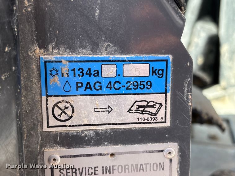 image for item FG2905 2021 Caterpillar D8T dozer