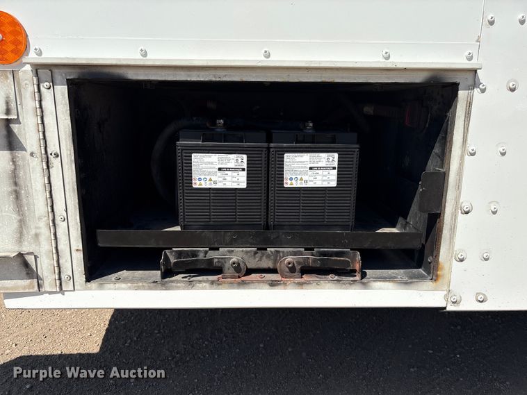 image for item FG2906 2012 Thomas Built HDX bookmobile