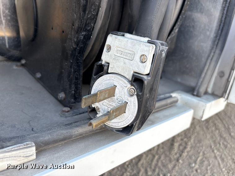 image for item FG2906 2012 Thomas Built HDX bookmobile