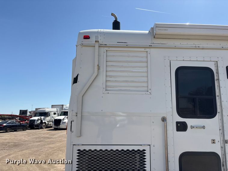 image for item FG2906 2012 Thomas Built HDX bookmobile