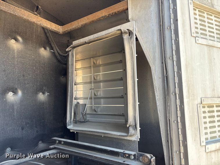 image for item FG2906 2012 Thomas Built HDX bookmobile