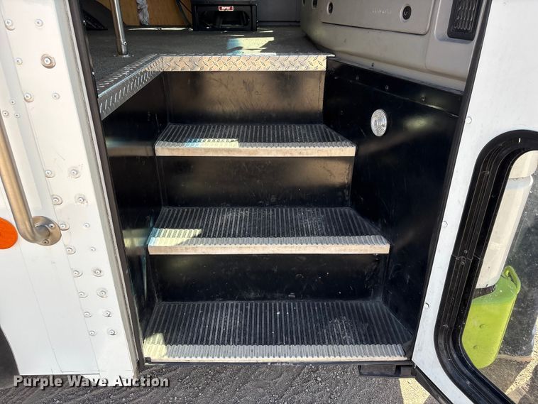 image for item FG2906 2012 Thomas Built HDX bookmobile