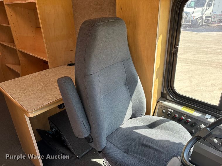 image for item FG2906 2012 Thomas Built HDX bookmobile