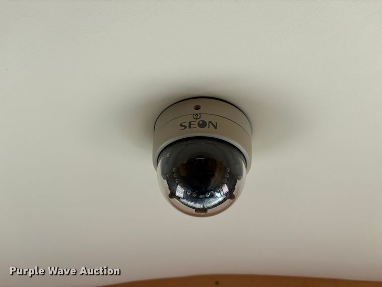 image for item FG2906 2012 Thomas Built HDX bookmobile