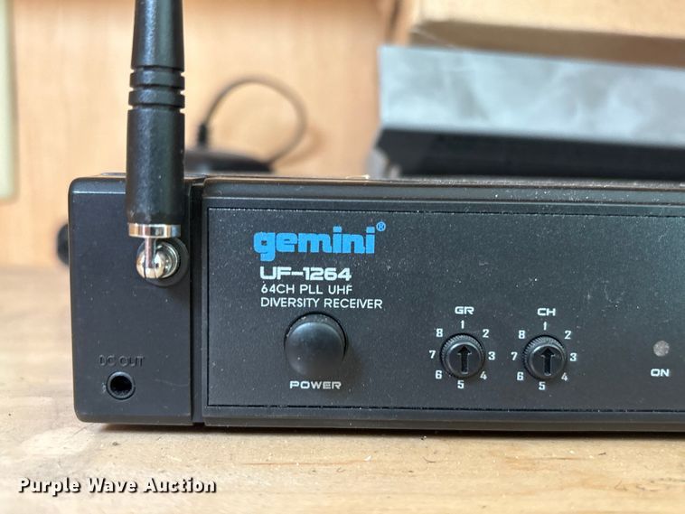 image for item FG2906 2012 Thomas Built HDX bookmobile