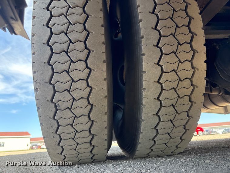 image for item FG2906 2012 Thomas Built HDX bookmobile