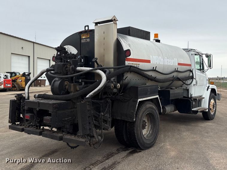 image for item FG2947 2000 Freightliner FL70 oil distributor truck