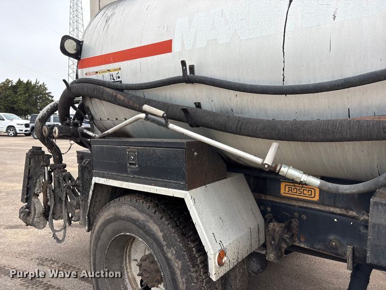 image for item FG2947 2000 Freightliner FL70 oil distributor truck
