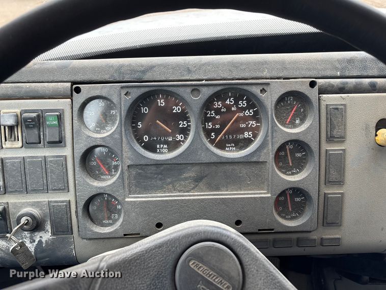 image for item FG2947 2000 Freightliner FL70 oil distributor truck